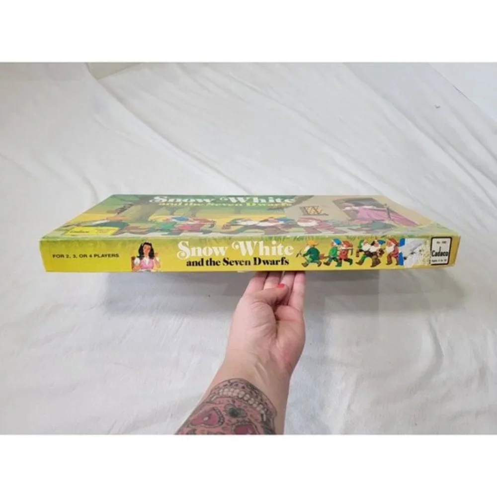 Cedaco Vintage 1977 Snow White and The Seven Dwarfs Board Game Complete‎